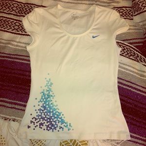 Nike fitted dri-fit shirt
